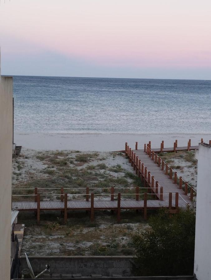 Corona'S Apartment- Fronte Spiaggia Ла-Калетта Екстер'єр фото